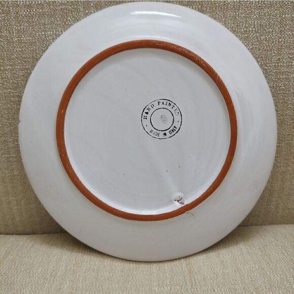 Whimsical Chicken Plate Hand Painted in Italy - Picture 6 of 8